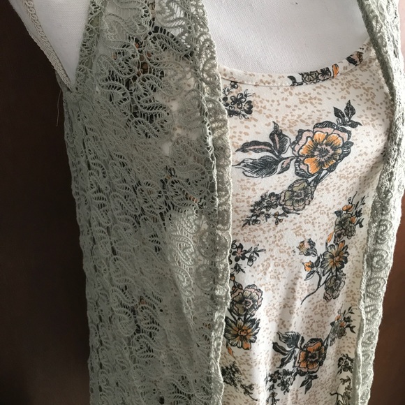 Sun Dress with attached lace sleeveless jacket - Picture 2 of 3